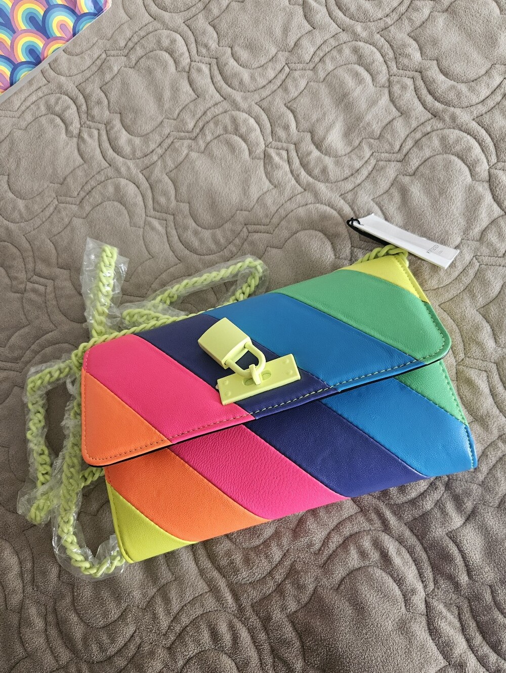 Kurt Geiger Wallet In Chain - Picture 3 of 8